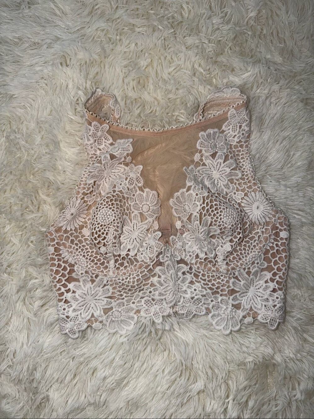 32B white lace bra top